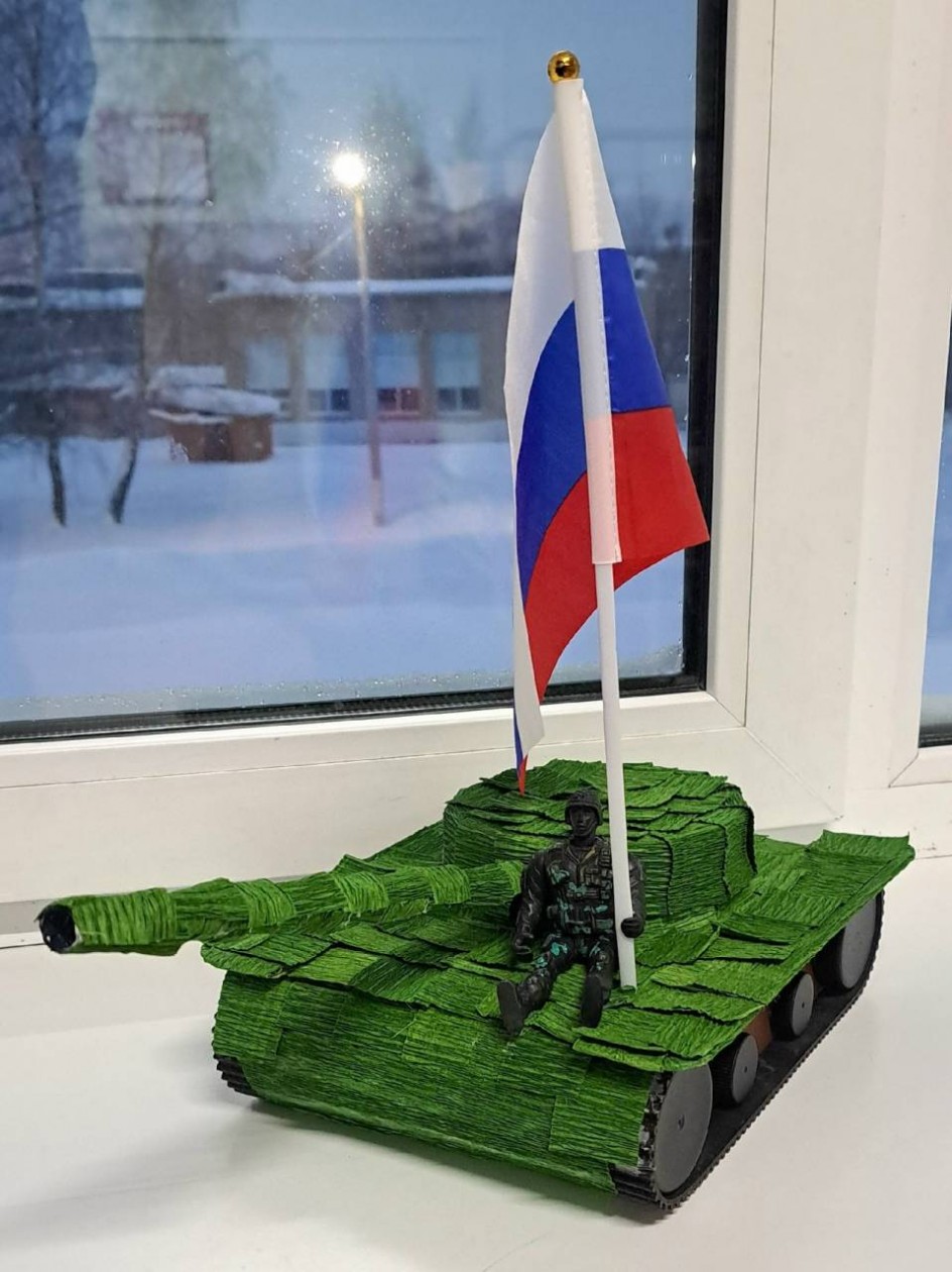 "Броня и скрежет гусениц"