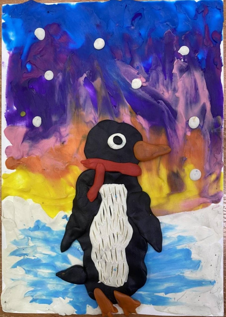 Пингвин и северное сияние