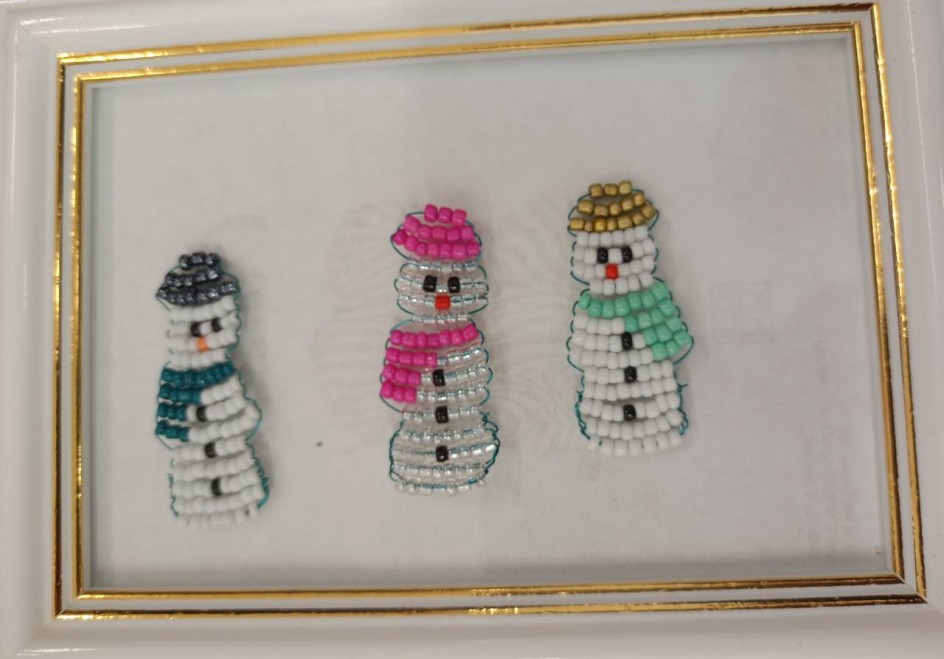 Вот такие у меня снеговики.