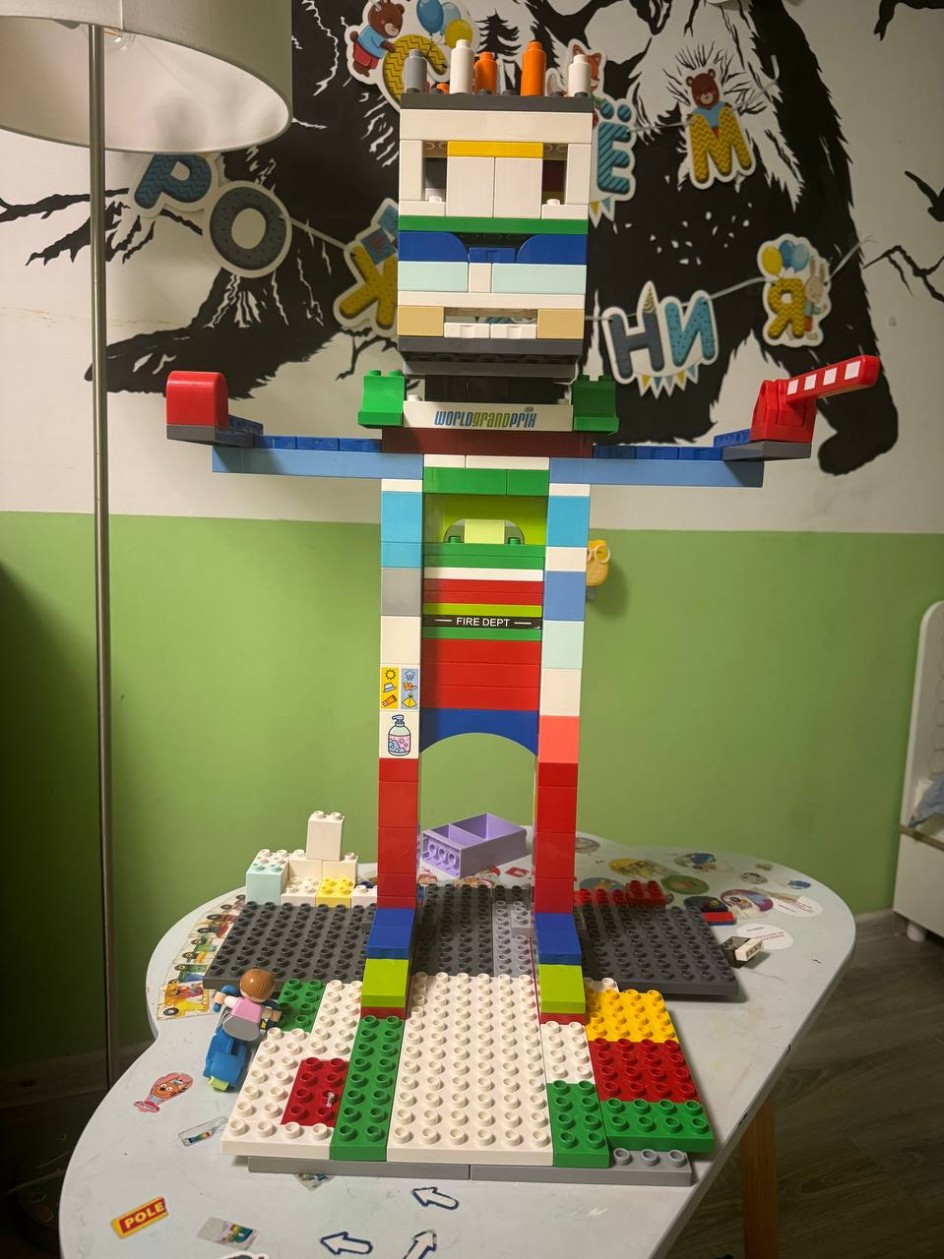 Робот Феникс