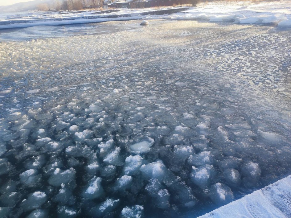 Зимний Байкал