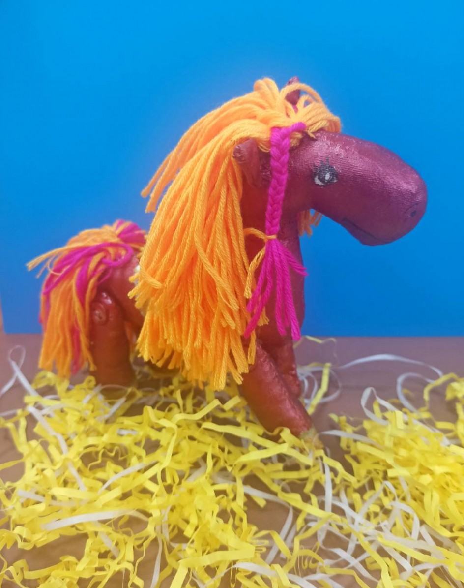 Модная лошадка