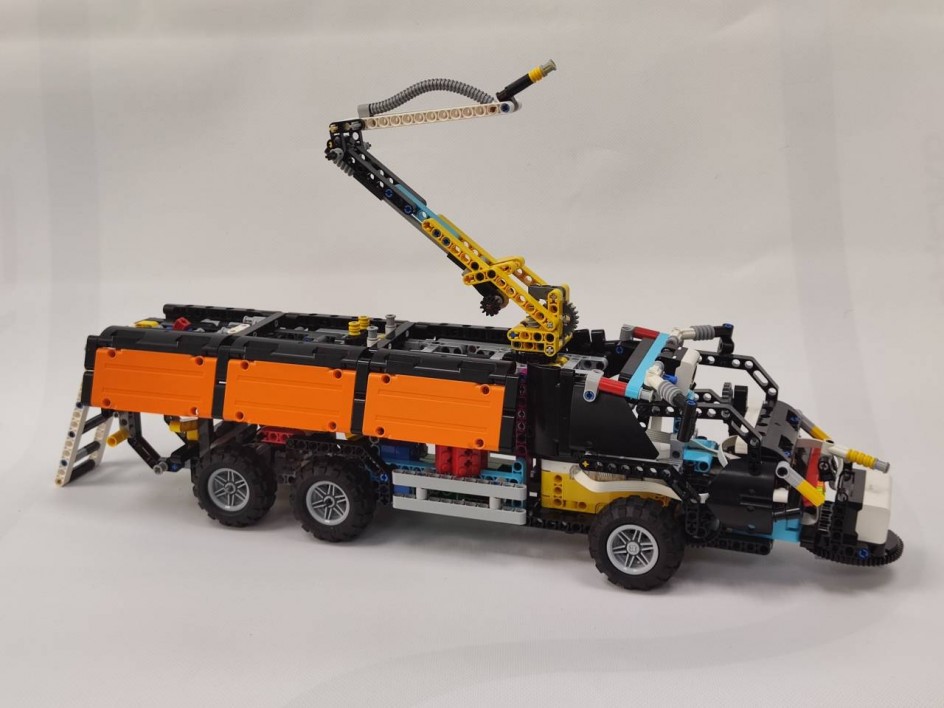 «Поисково - спасательная машина «Спасатель».