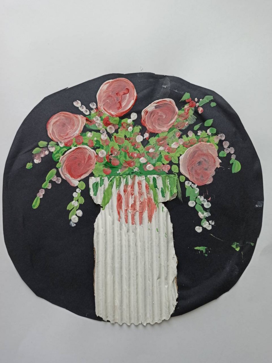 "Ваза с цветами для мамы"