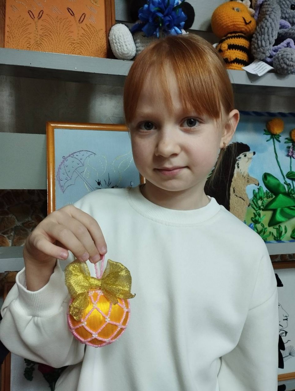 Новогодняя игрушка