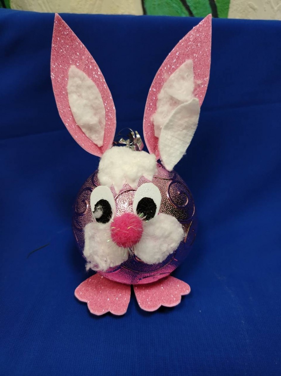 Елочная игрушка - свинка