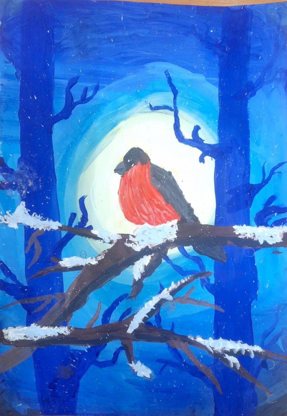 Снегирь под луной