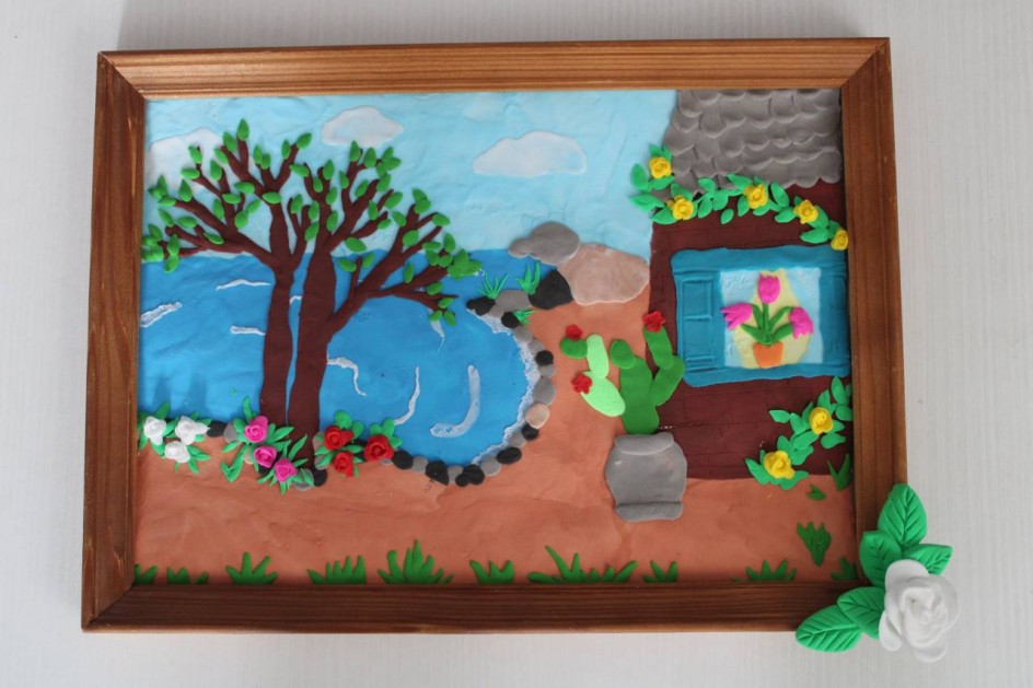 Домик у берега