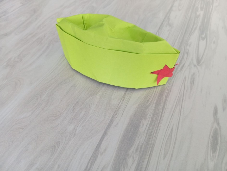 Военная пилотка