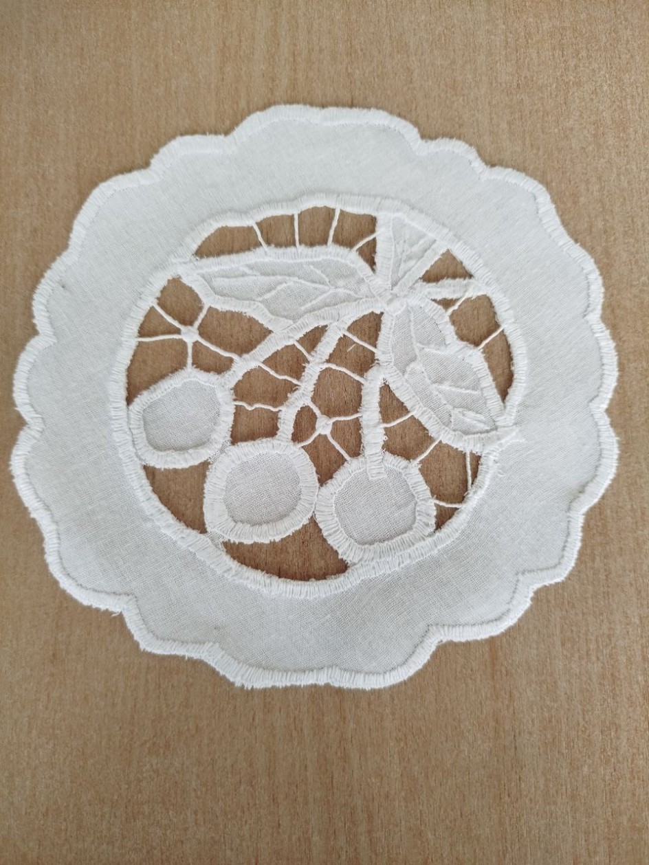 Салфетка "Вишенки"