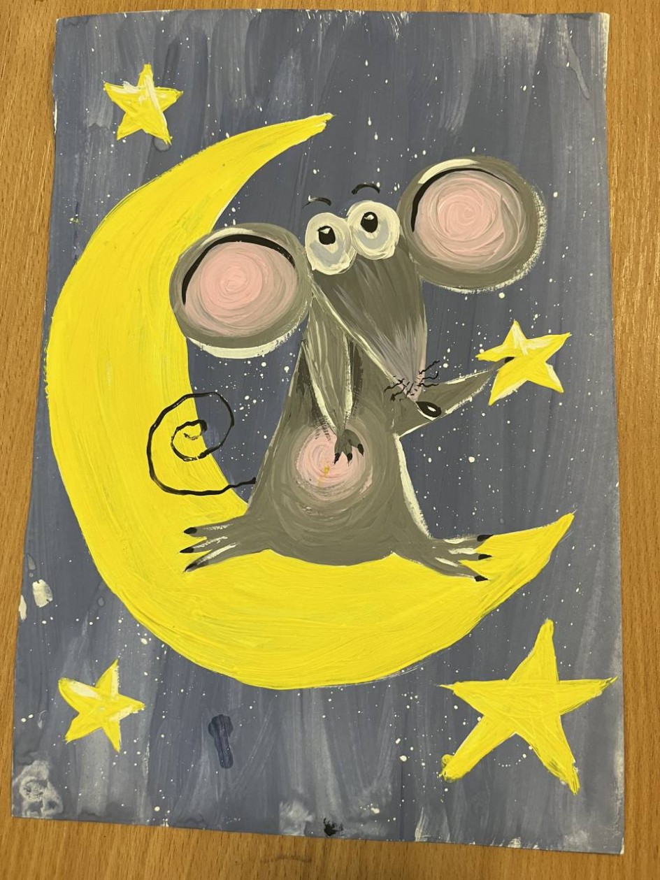 Мышка на луне