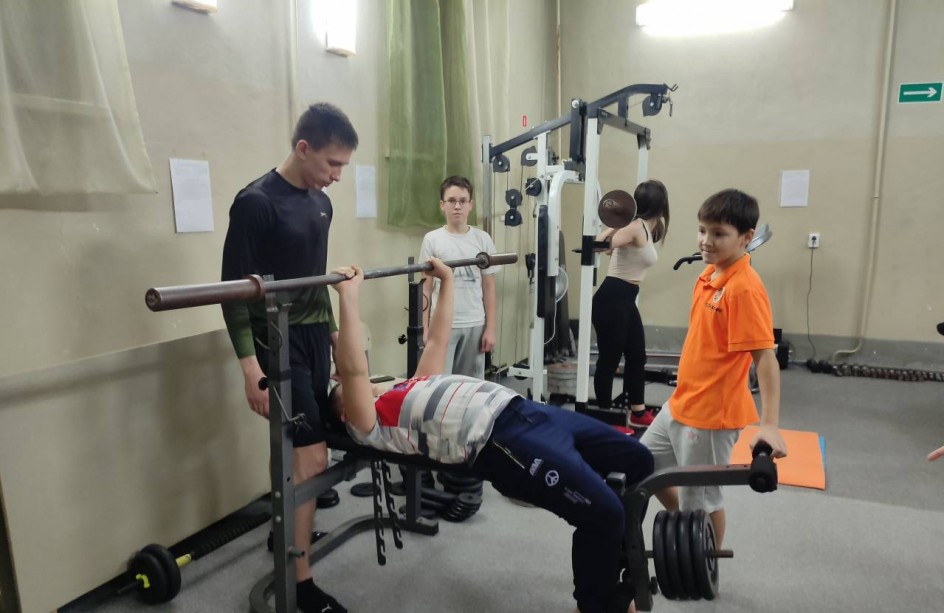 "Когда старшие пример"