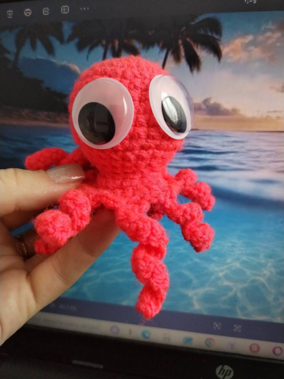 Любопытный Осьминог