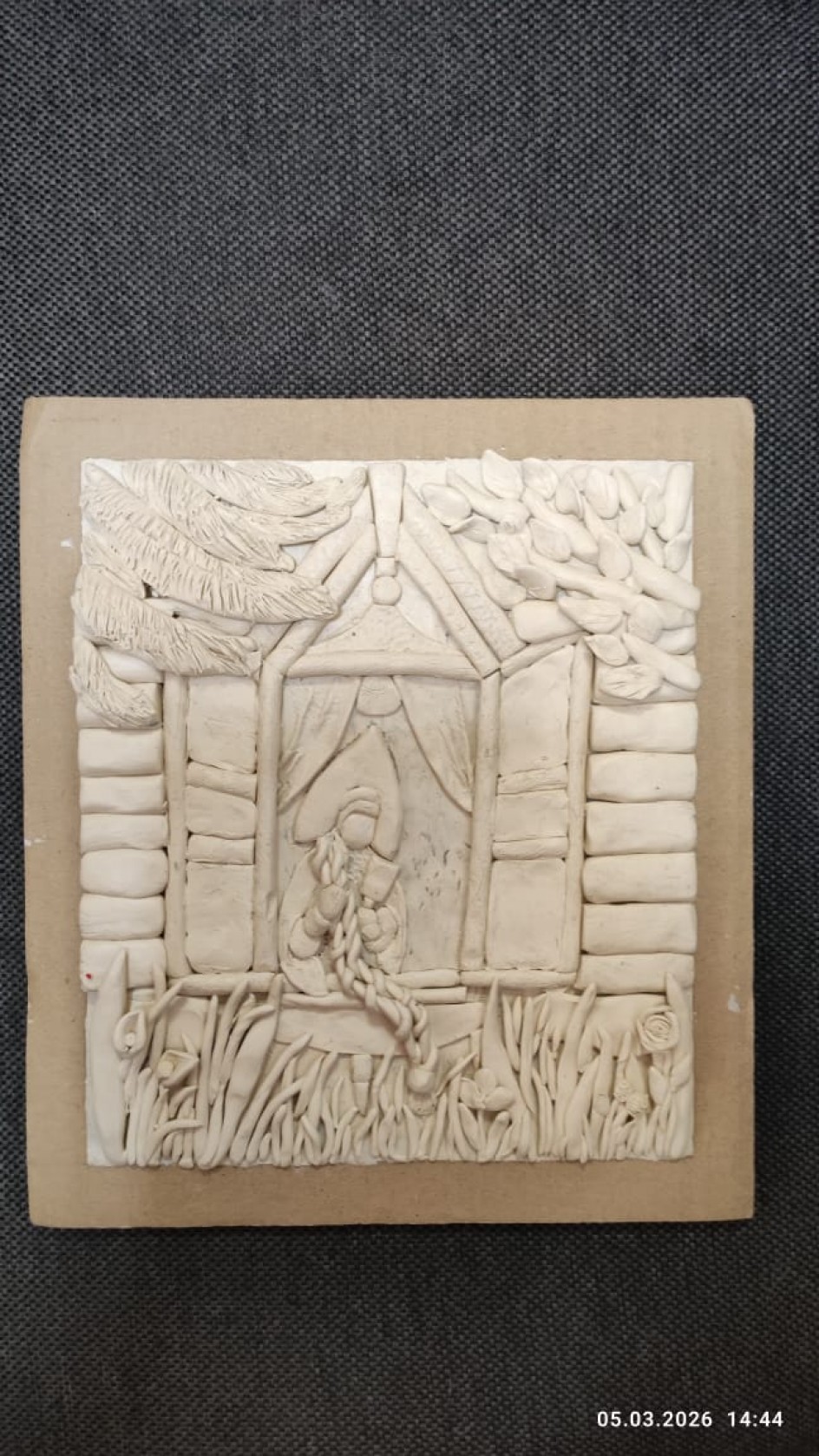 «Сказка о мертвой царевне», барельеф