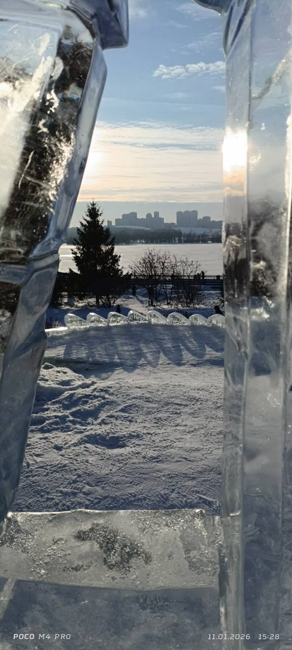 Широка страна моя родная.