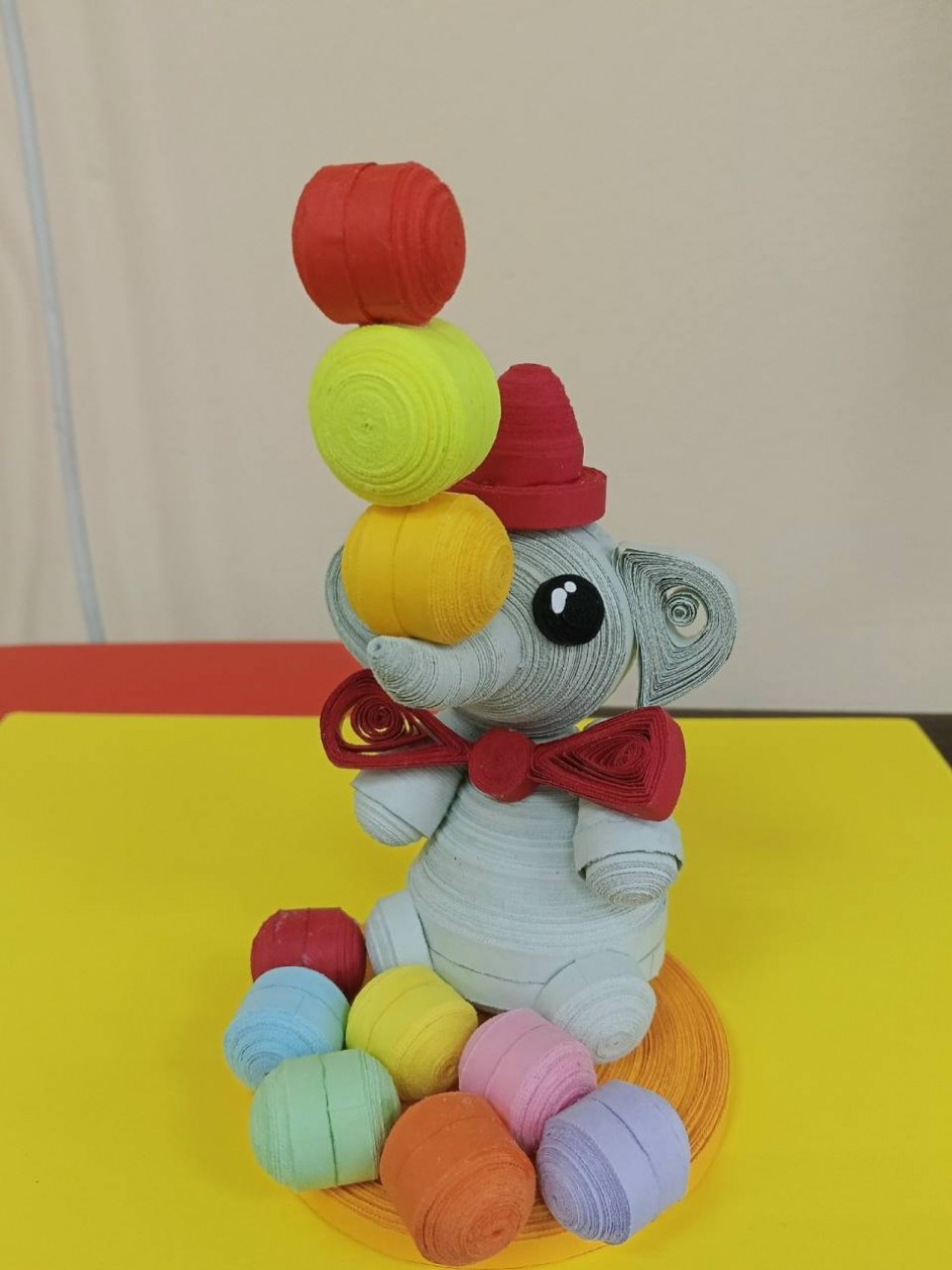 Слоник в цирке