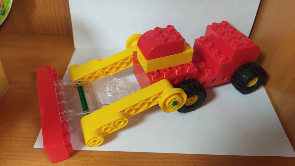 Снегоуборочная машина