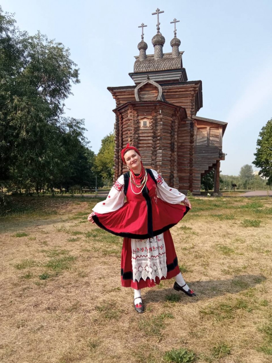 Край Воронежский, певучий.