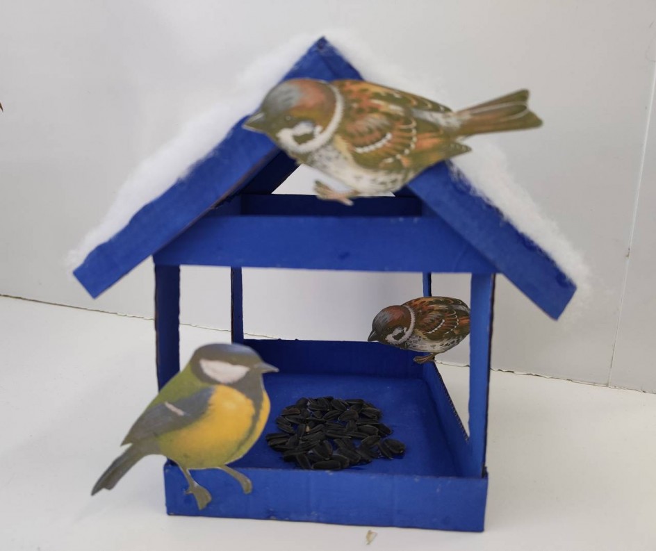 "Птичья столовая"