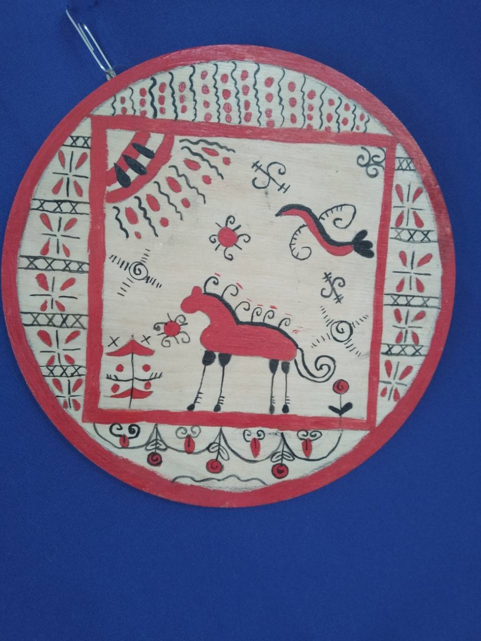 Конь на прогулке