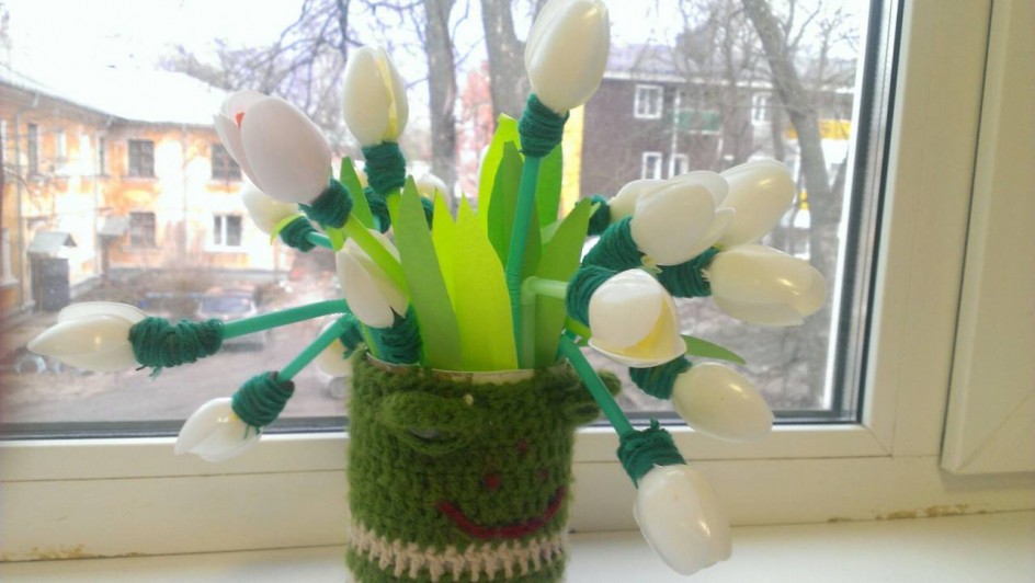 Первые весенние цветы