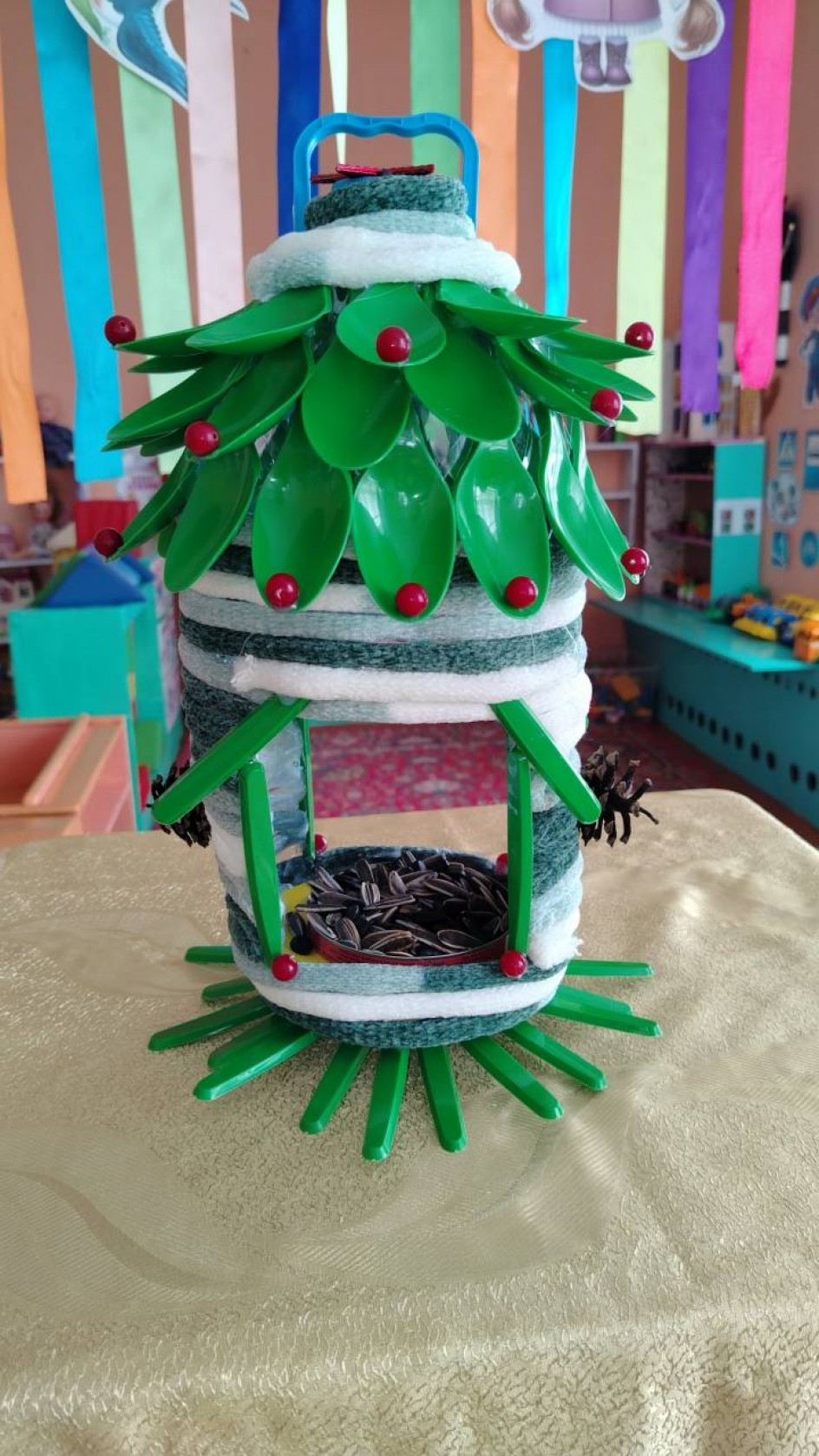 Кормушка для синичек