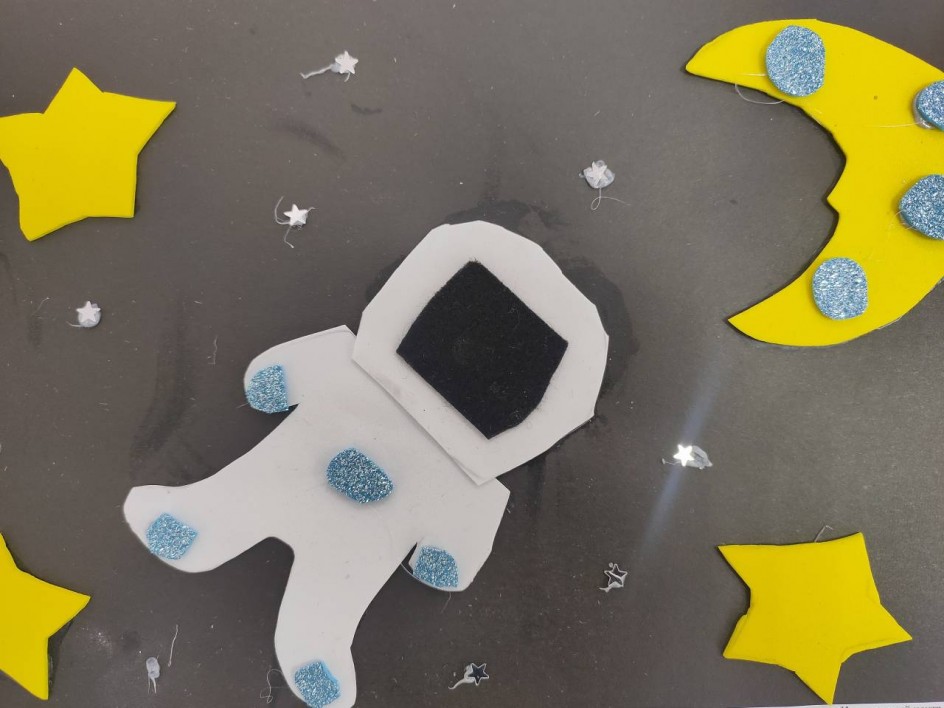 "Человек и звезды"