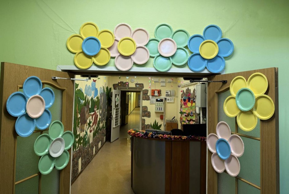 Цветочная симфония " Первые лепестки"