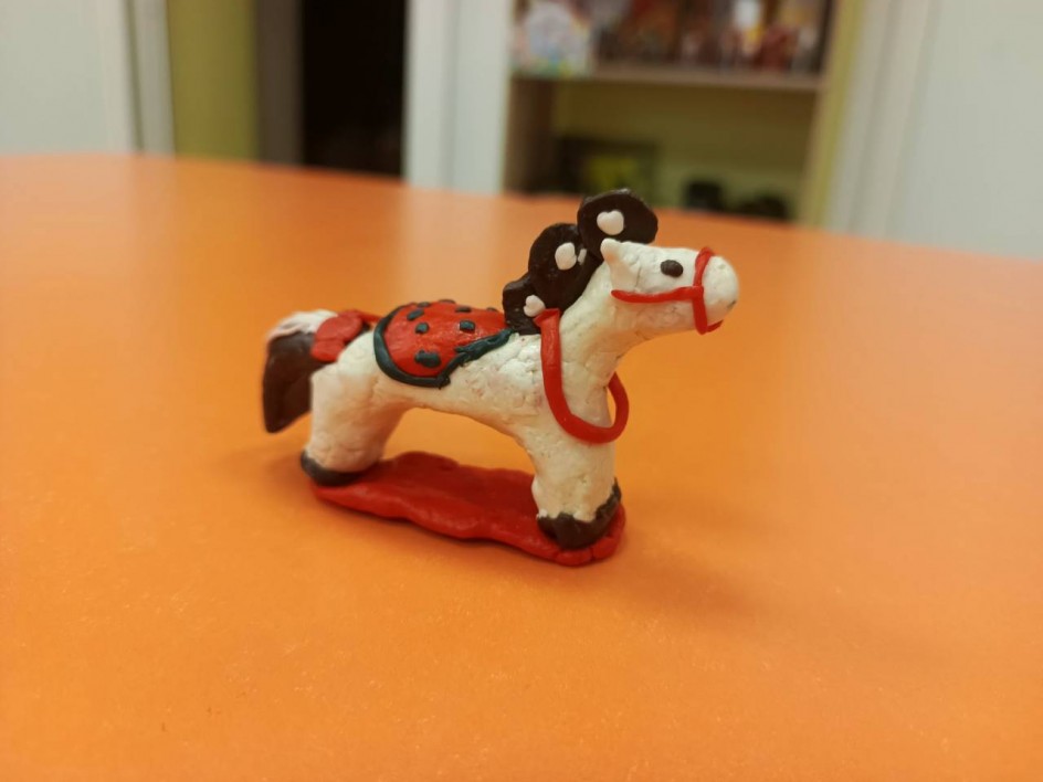 Русская лошадка