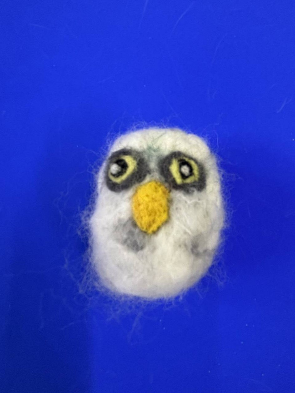 Любопытный птенец