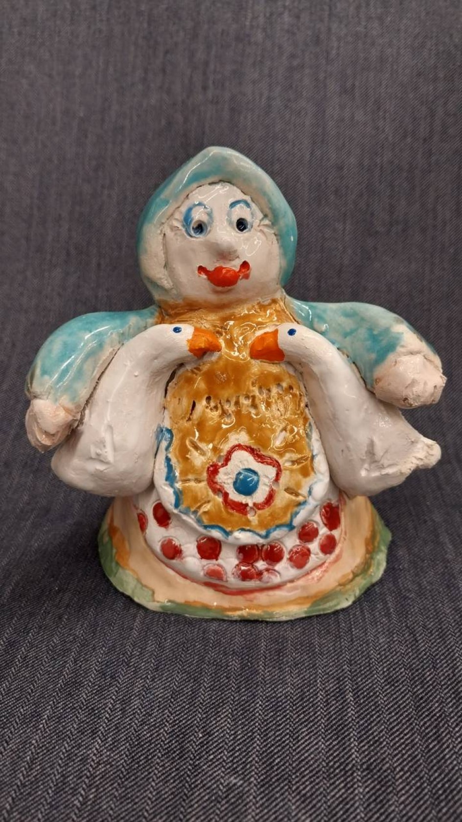 Жили у Маруси два веселых гуся