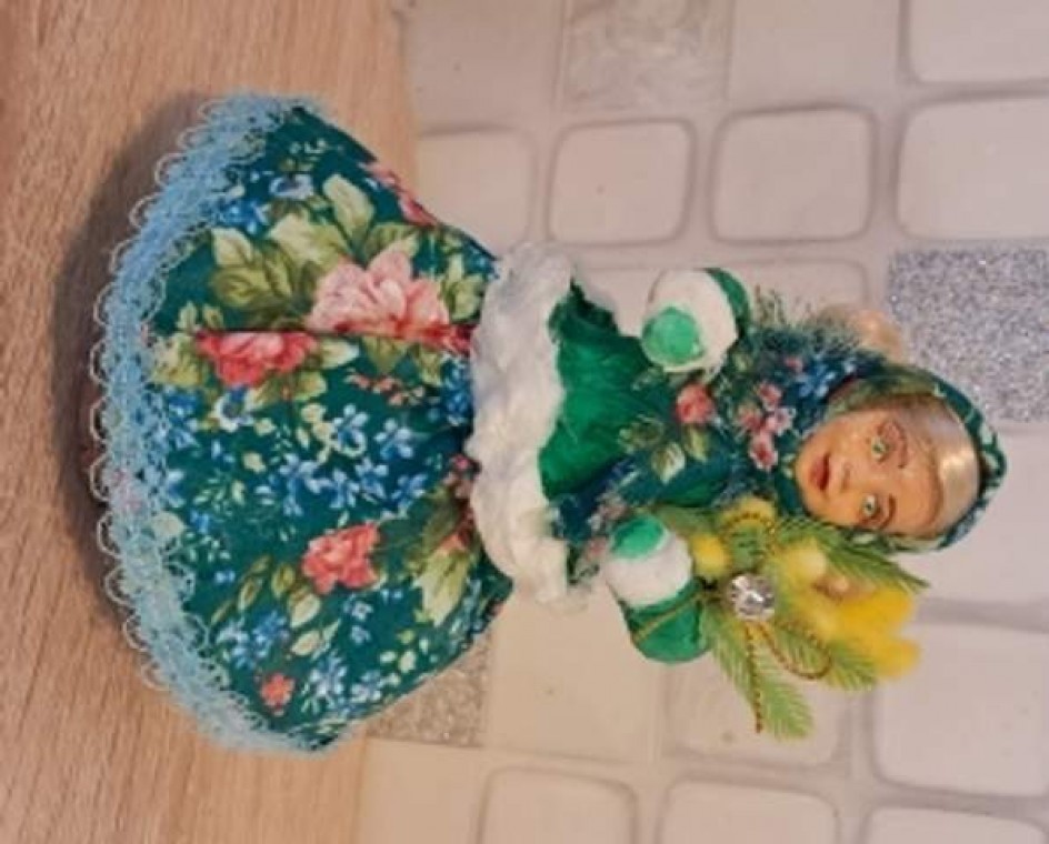 Куколка Весна