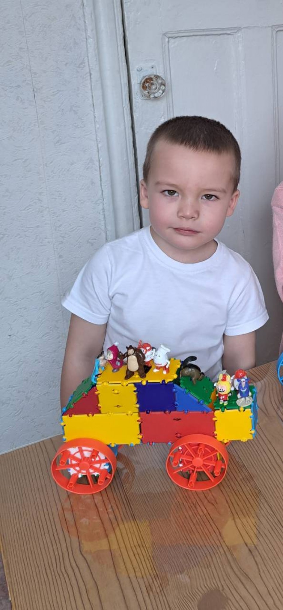 Автомобиль