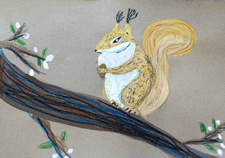 Белка на ветке