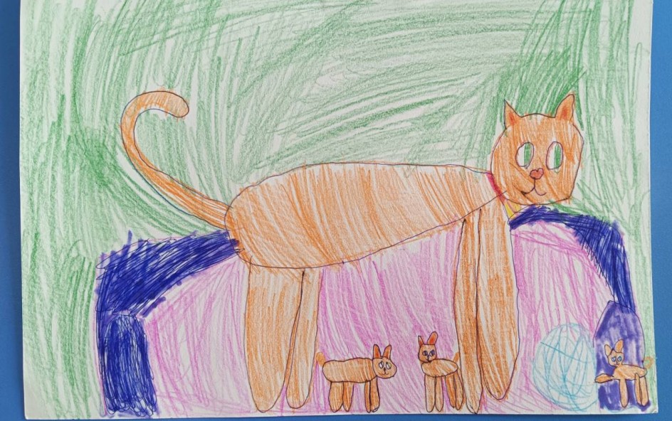 "Кошечка с котятами"