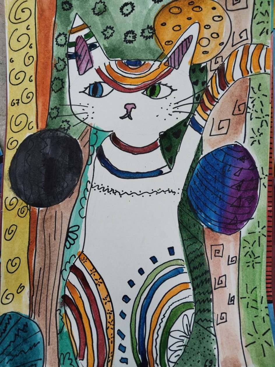 Белая кошка