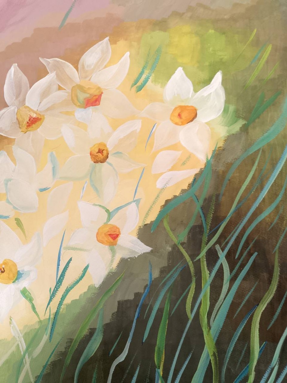 Все девушкам цветочные поляны.