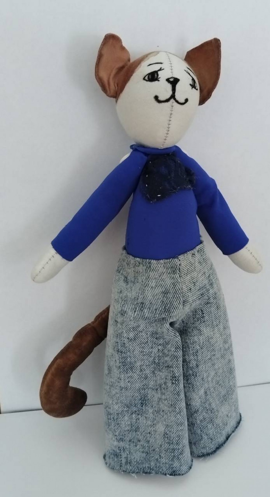 Мягкая игрушка "Кошка Беляша"