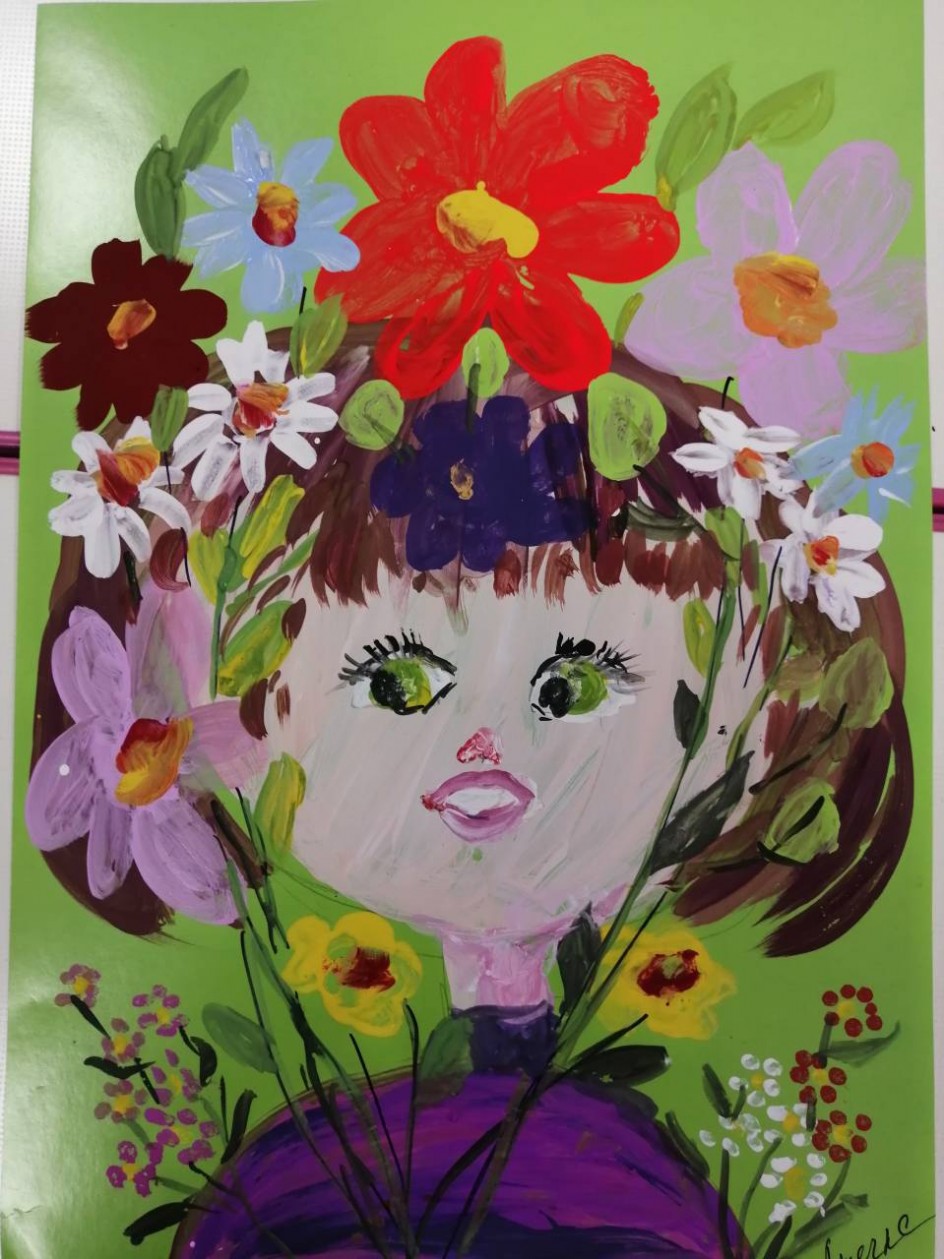 С женским днем я поздравляю мамочку прекрасную.