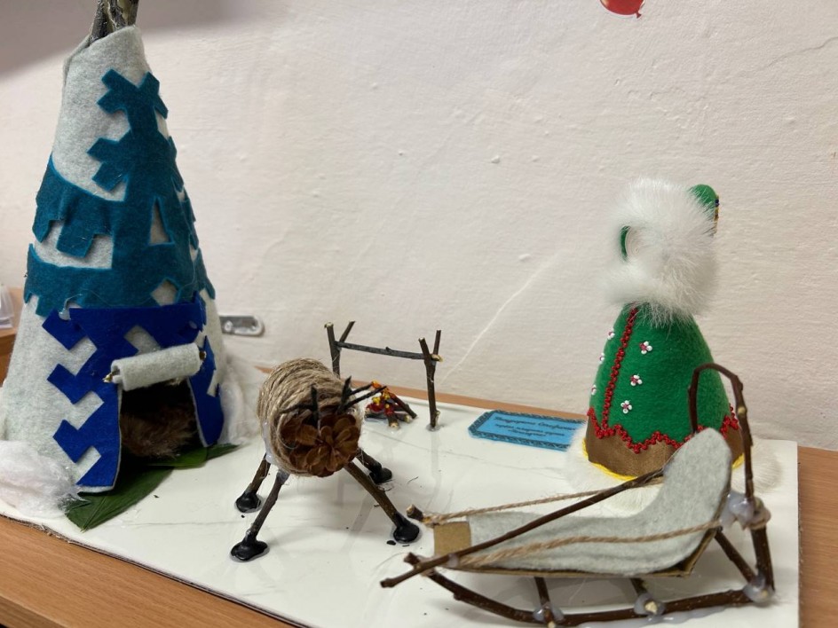 «В краю белых ночей и северных оленей»