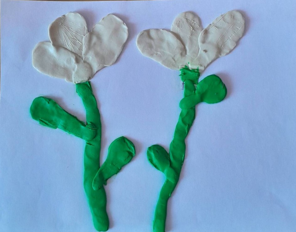 Подснежники- первые цветы