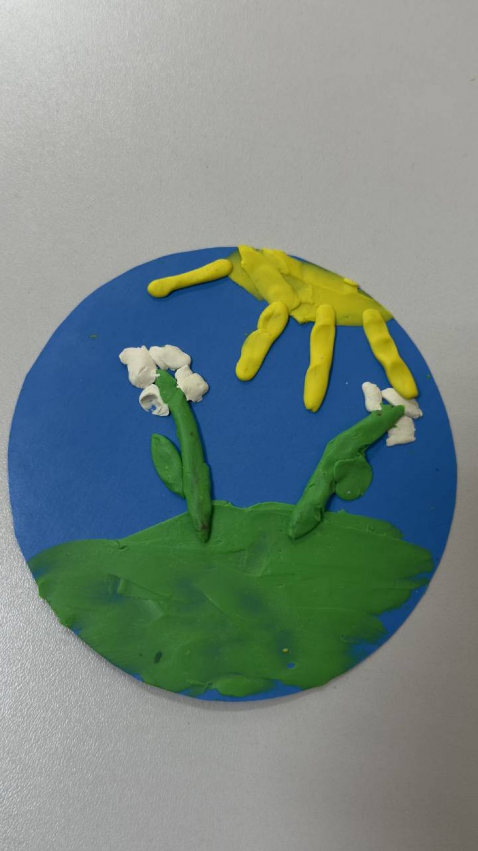 «Первые цветы»