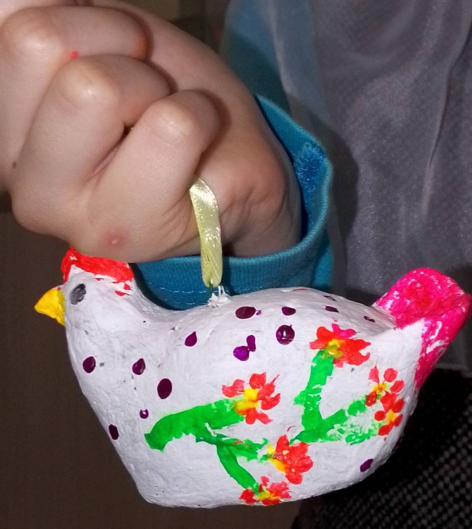 ""Курочка на счастье "