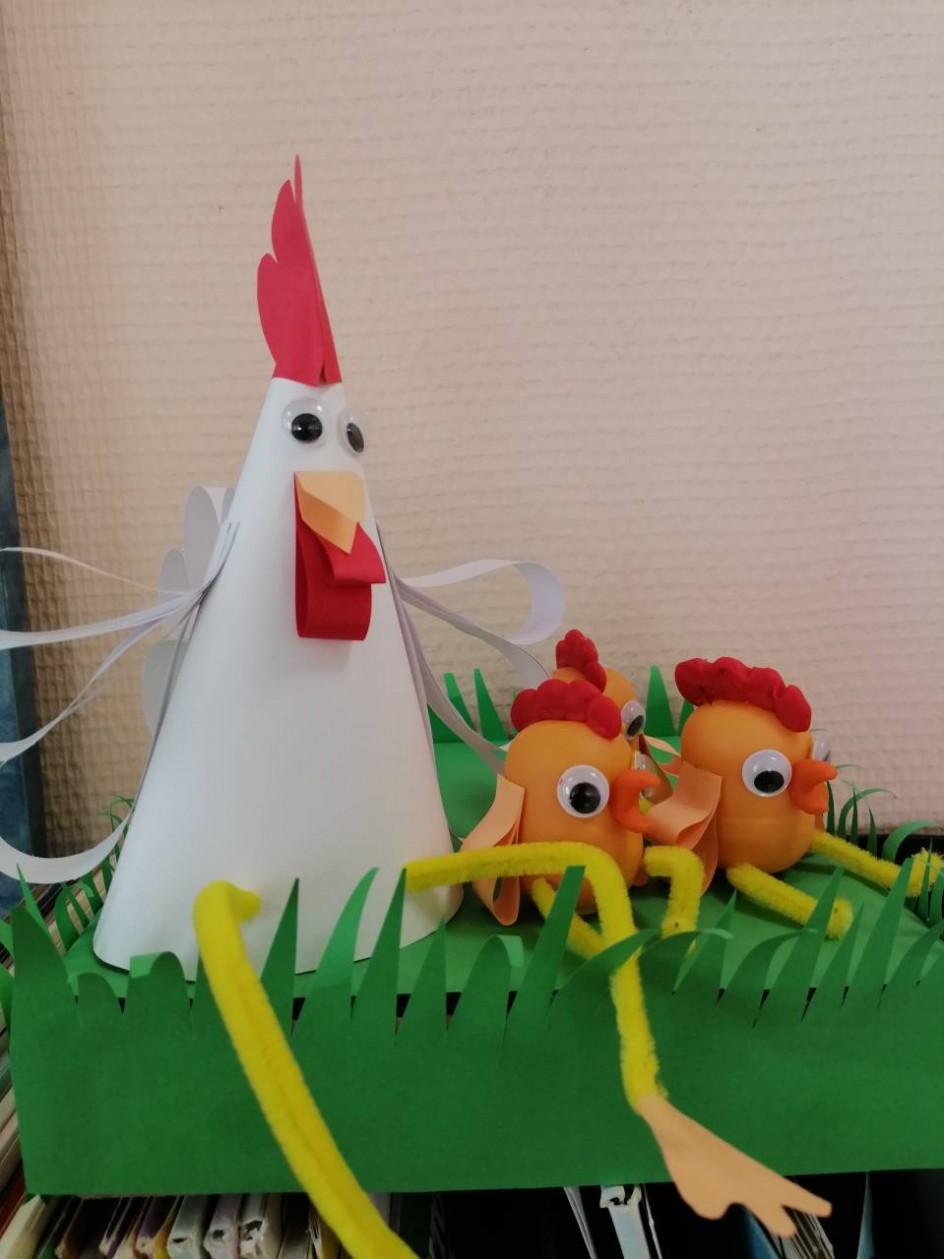 Пасхальные посиделки на лужайке