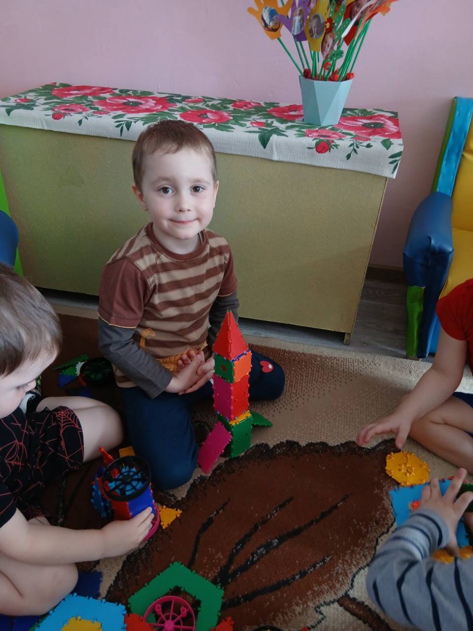 "Моя первая  ракета"