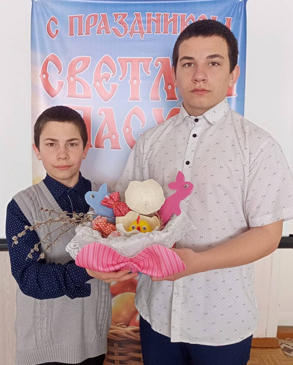 Корзина пасхальных чудес