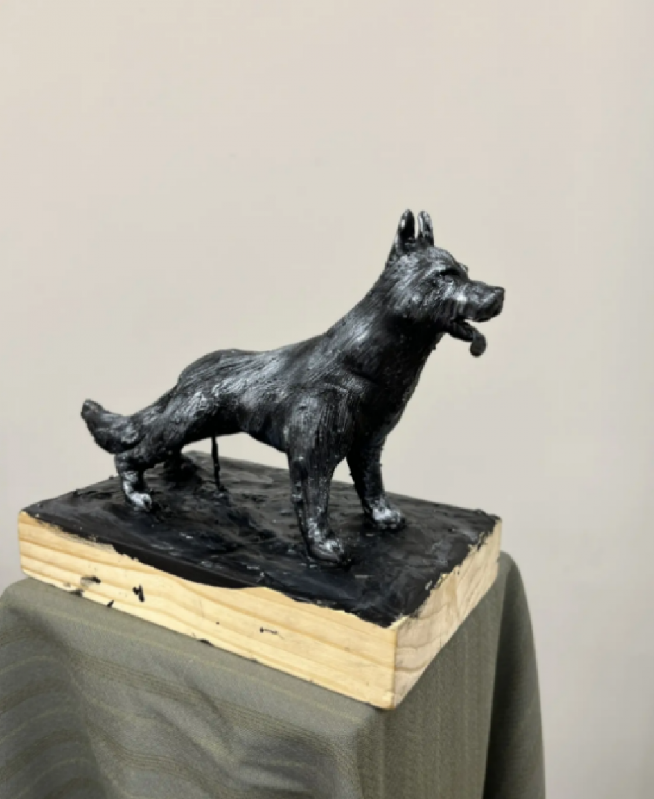 «Немецкая овчарка: пластилиновая скульптура»