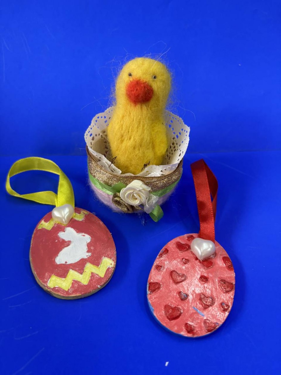 Корзинка с сюрпризом