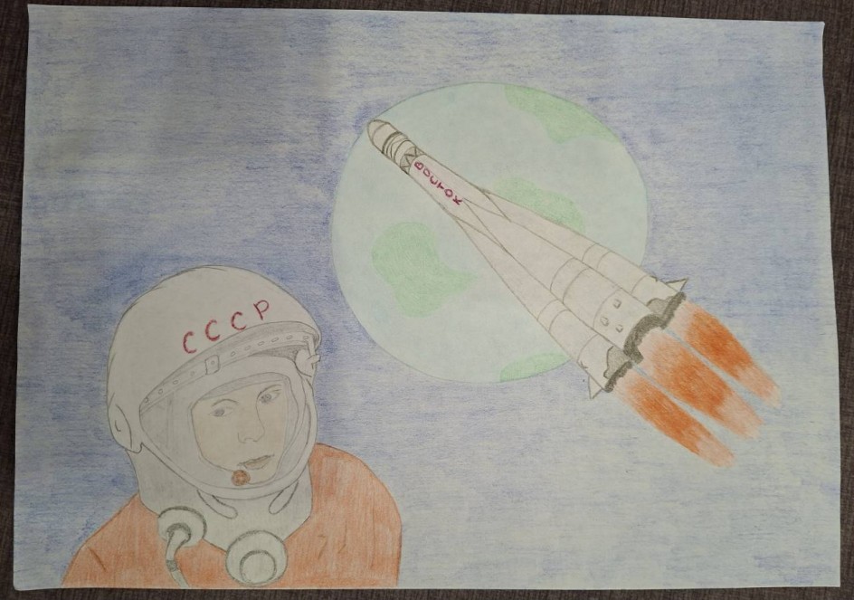 "На пыльных тропинках далёких планет останутся наши следы".