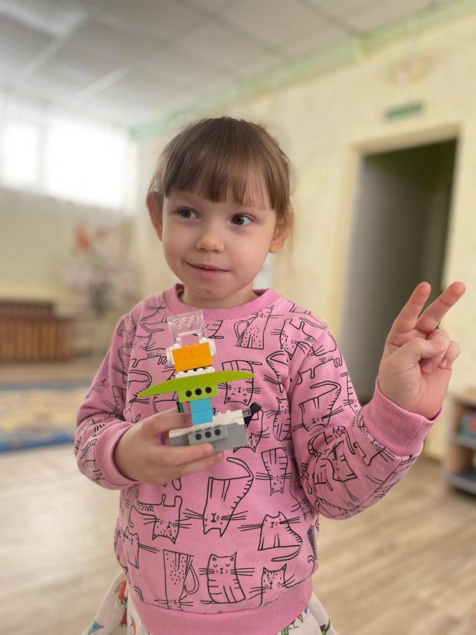 Робот "Цветочек"